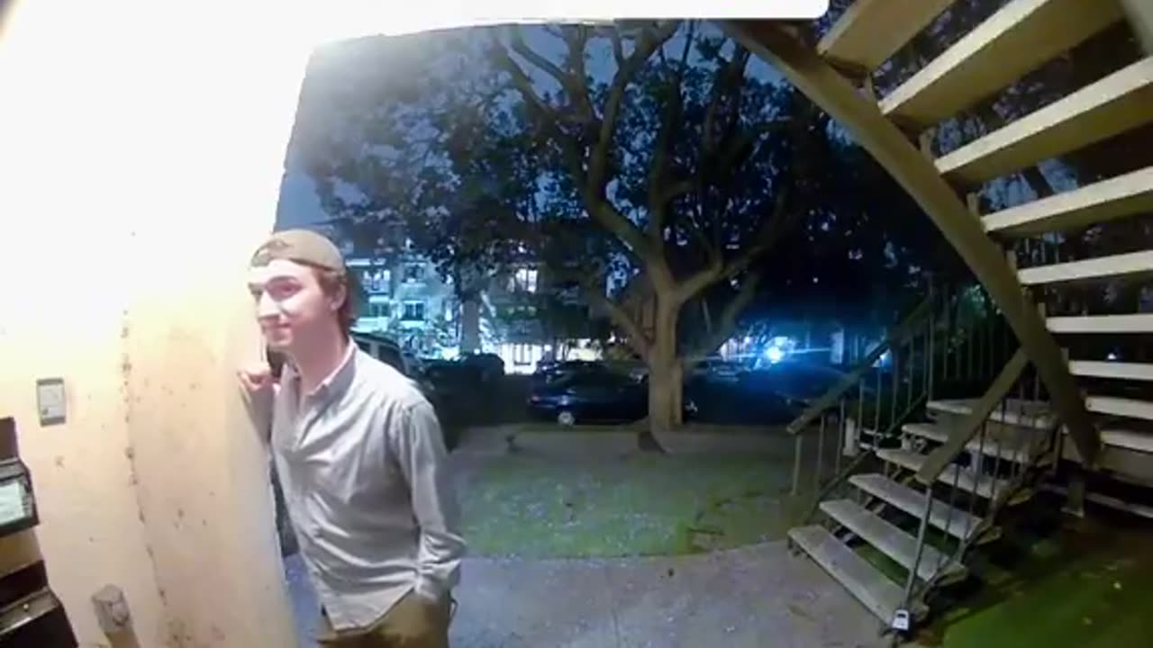 NICE guy snaps after paying for dinner and girl doesnt let him come inside