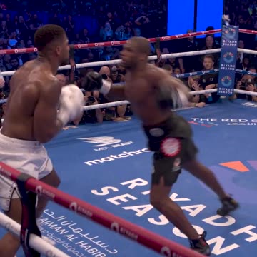 Re-live 𝗘𝗩𝗘𝗥𝗬 punch Daniel Dubois landed on Anthony Joshua