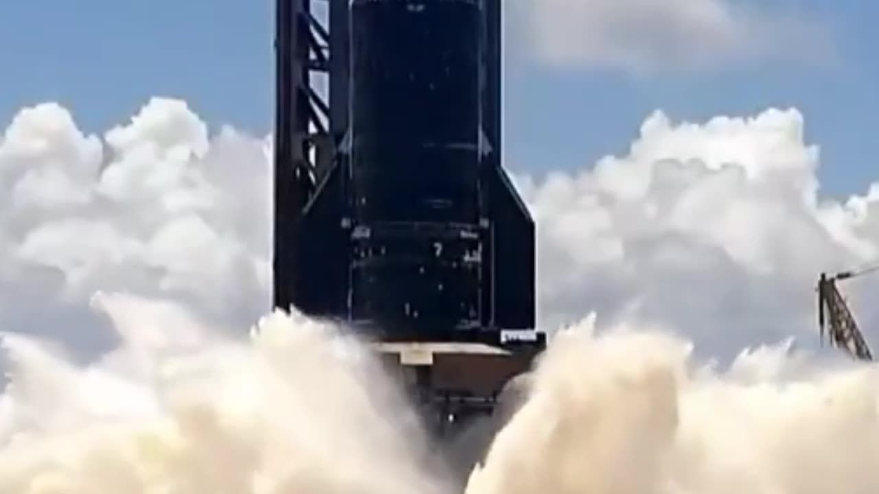 Spacex faz primeiro teste estático após explosão catastrófica