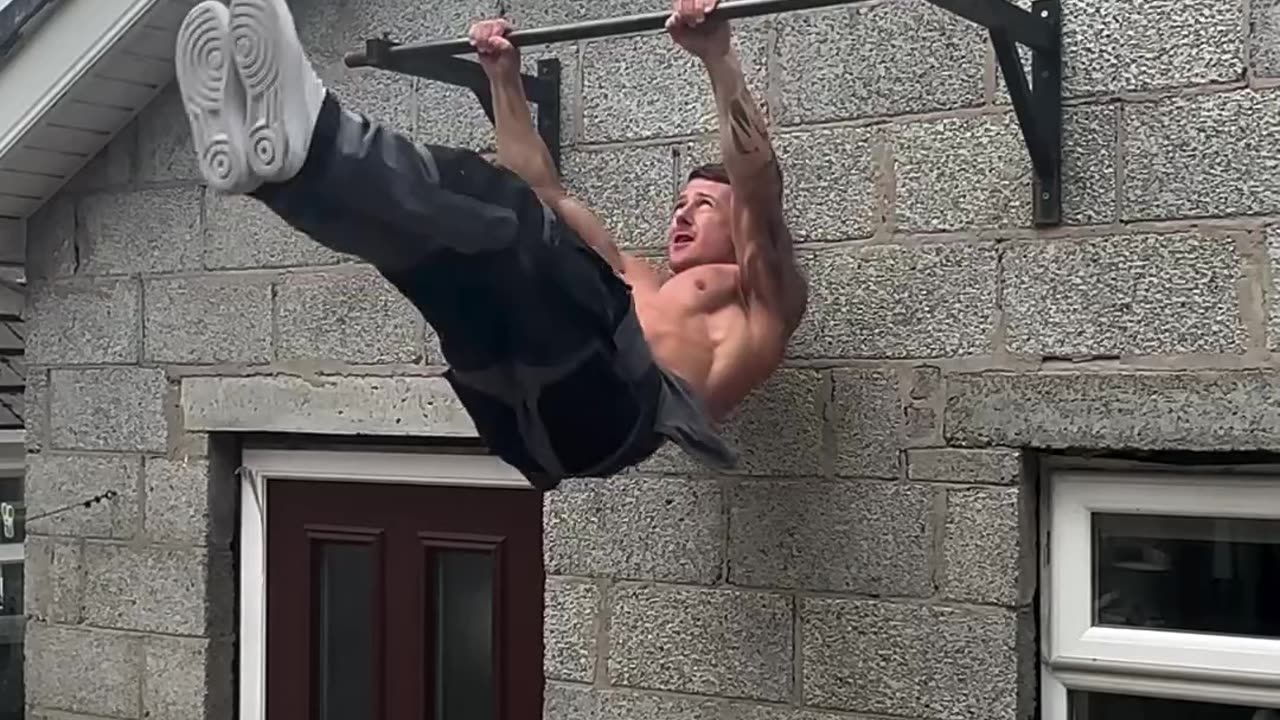 Horizontal bar