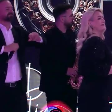 Ndizet atmosfera në dasëm e Eglit dhe Gjestit, dasmorët e ‘djegin’