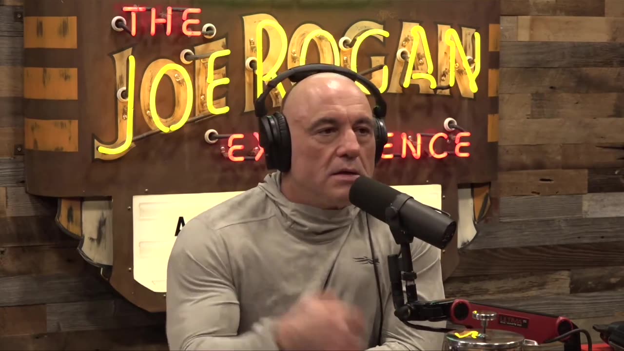 Dark Side of Gadgets - Jimmy Carr on JRE #drc #cobalt #mining #exploitation #cobaltmining