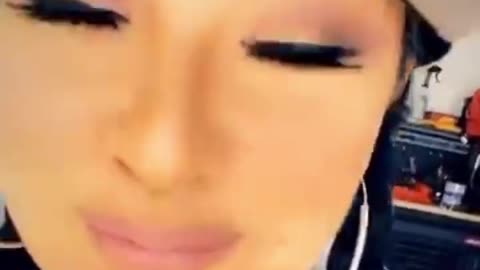 Suzette Quintanilla Clips