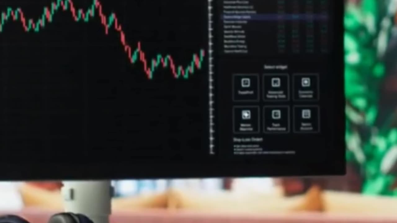 Pocket Option Earnflow- How to Make Money Online?
