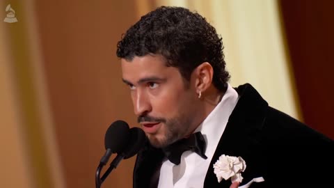 🚨Bad Bunny’s Anti-ICE Grammy Rant Raises Red Flags Before the Super Bowl