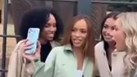 ZOO SELFIE 🐘 EPIC FAIL