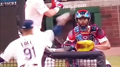 Kyle wins it for the nl