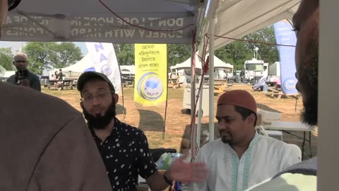 GodLogic and David Wood Visit a Dawah Booth! (With InspiringPhilosophy and Vocab Malone)