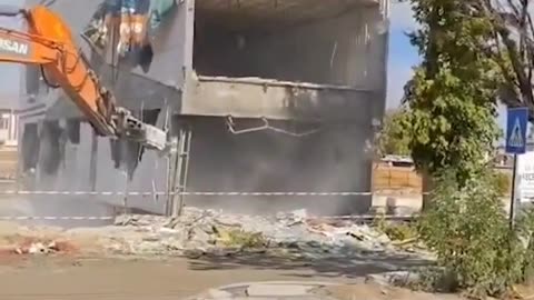 Demolition needs a fence