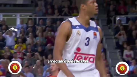 BRUTAL GORRO de ANTHONY RANDOLPH a JOEY DORSEY!! 