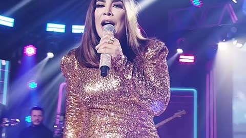 Pra que, que eu fui mexer nesse celular - Naiara Azevedo ( youtube)