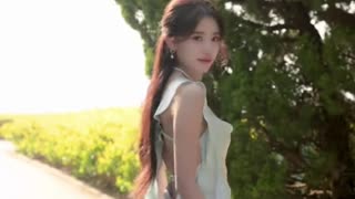Graceful Off-white Attire Sensual Highlights | Daily Beauty EP 1156