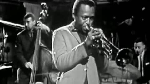 Miles Davis - So What Live