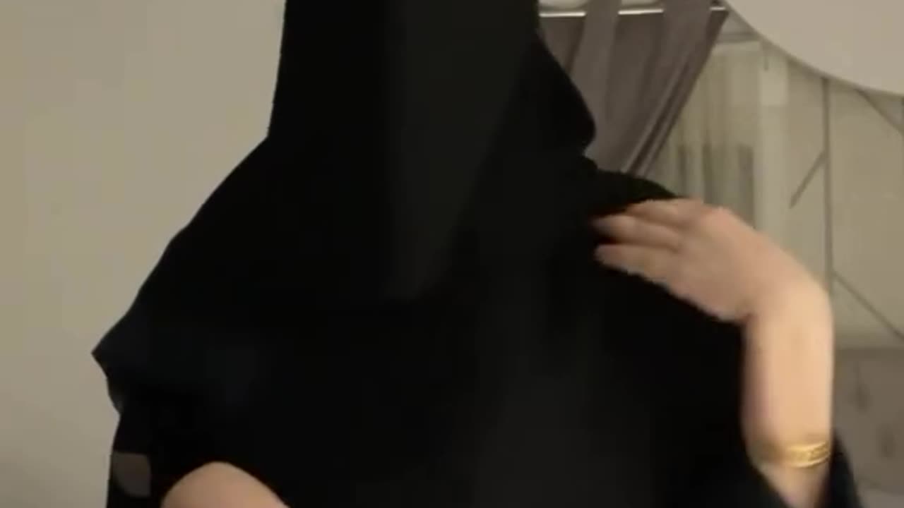 الأمور مسترة