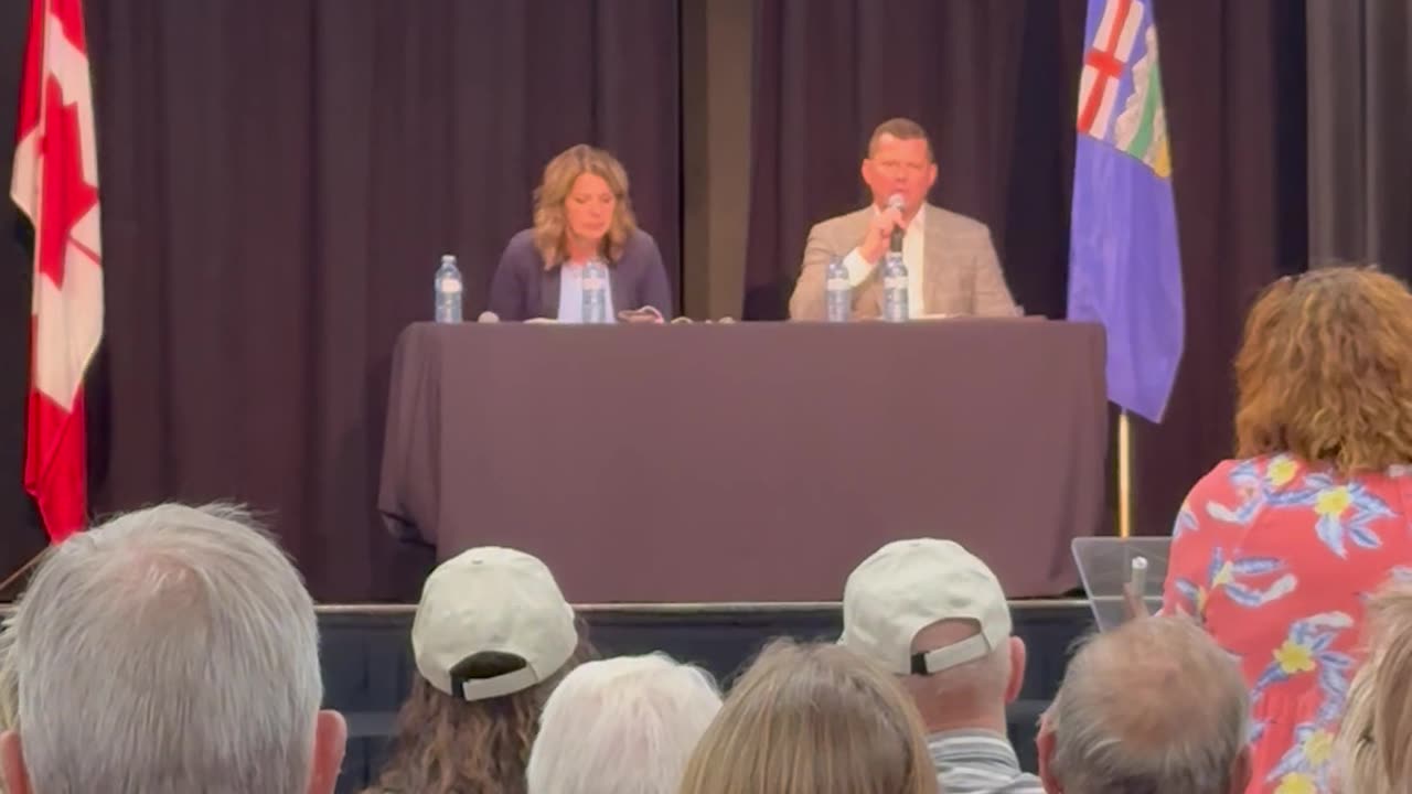 Town Hall with Premier Smith & Minister Sigurdsen