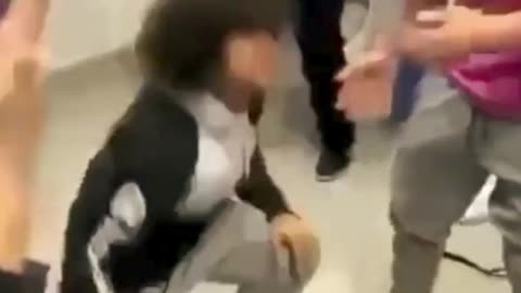 🥊🤯 Perfect Bob and Weave Counter Catches Everyone Off Guard! | FCN