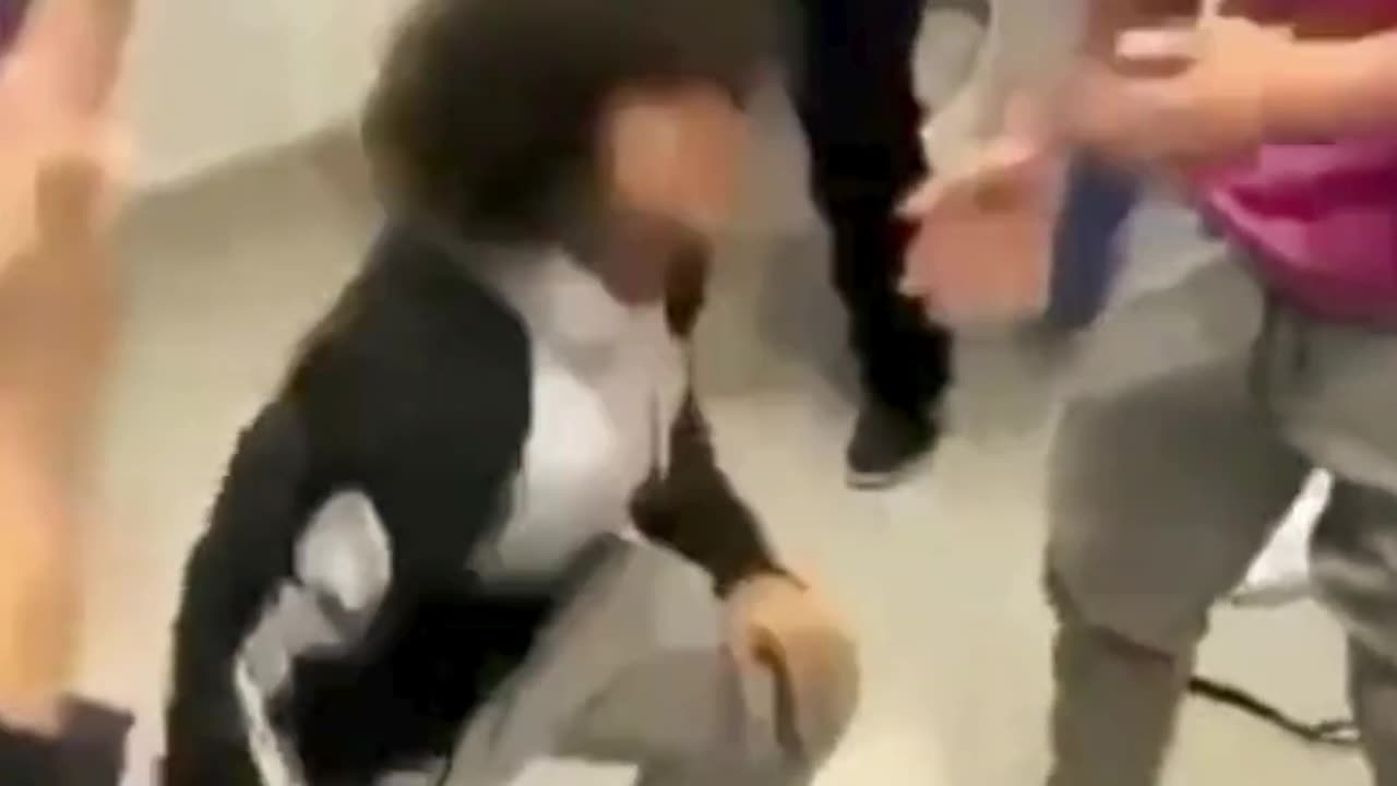 🥊🤯 Perfect Bob and Weave Counter Catches Everyone Off Guard! | FCN