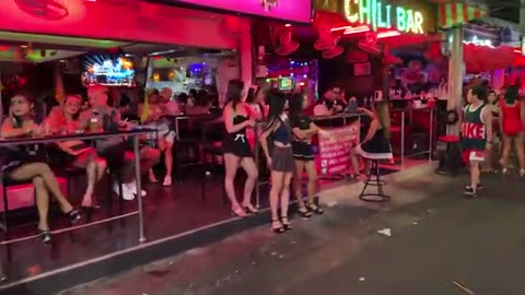 Pattaya Hot Nightlife, So many pretty ladies