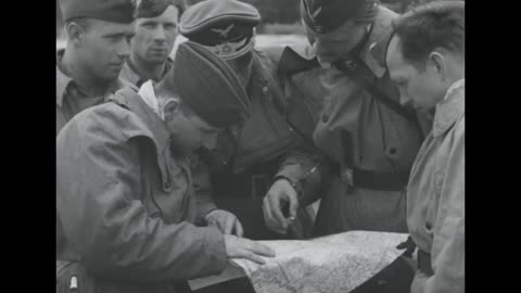 Henikel HE 111s raid Soviet positions near kKev