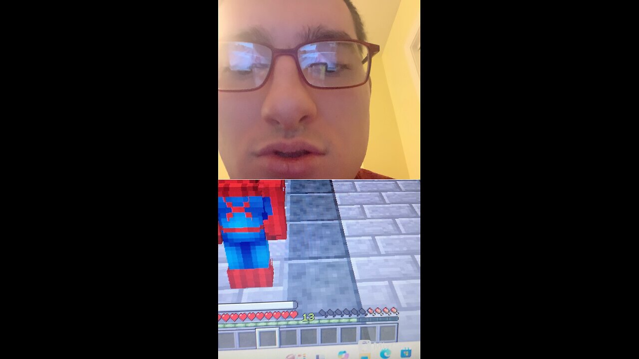 Playing Spider-Man into the crafting verse Minecraft edition
