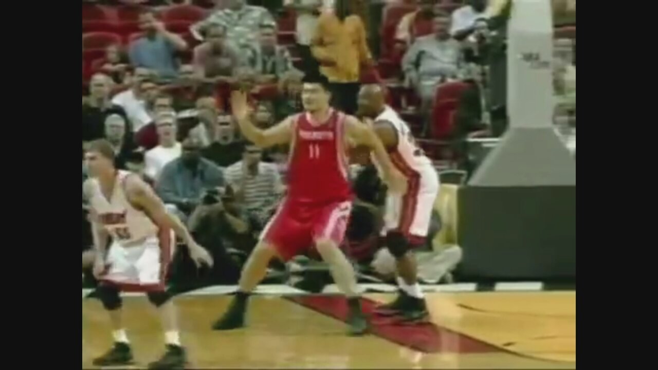 Yao Ming 24 Points 3 Ast @ Heat, 2005-06.