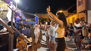 Levantando las Manos
