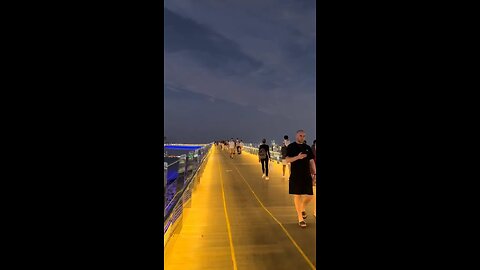 #vibes #nightvibes #dubaicity #peaceful #lyrics