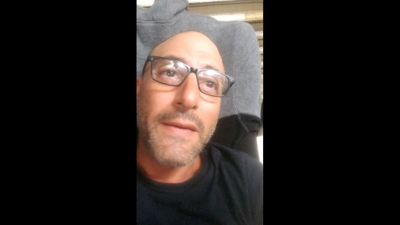 My nose is smaller than my dick, but bigger than your dick