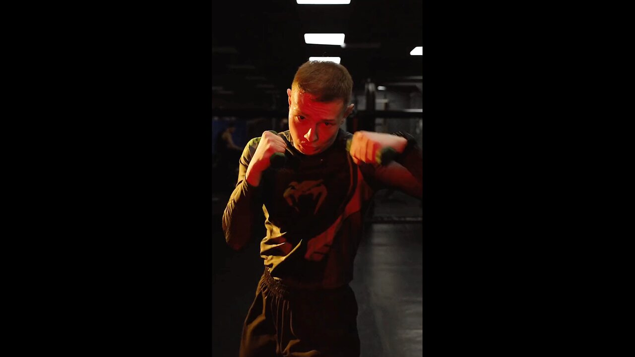 Float like a butterfly, sting like a bee