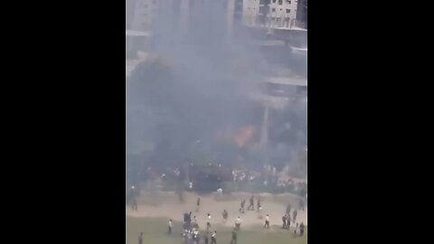 WAR JET CRASH ON SCHOOL CAMPUS🛩️🔥🏤🔥🚸📸IN BANGLADESH🇧🇩🛩️💥🏤🔥🚷💫