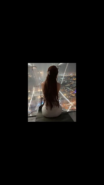 This Might Just Be The Funniest View Of Dubai Ever