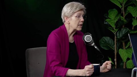 MUST WATCH - Elizabeth Warren put on the spot for lying about Biden's decline