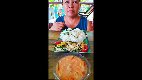 Asian Wife Eats - Tinulang Itlog with Swake