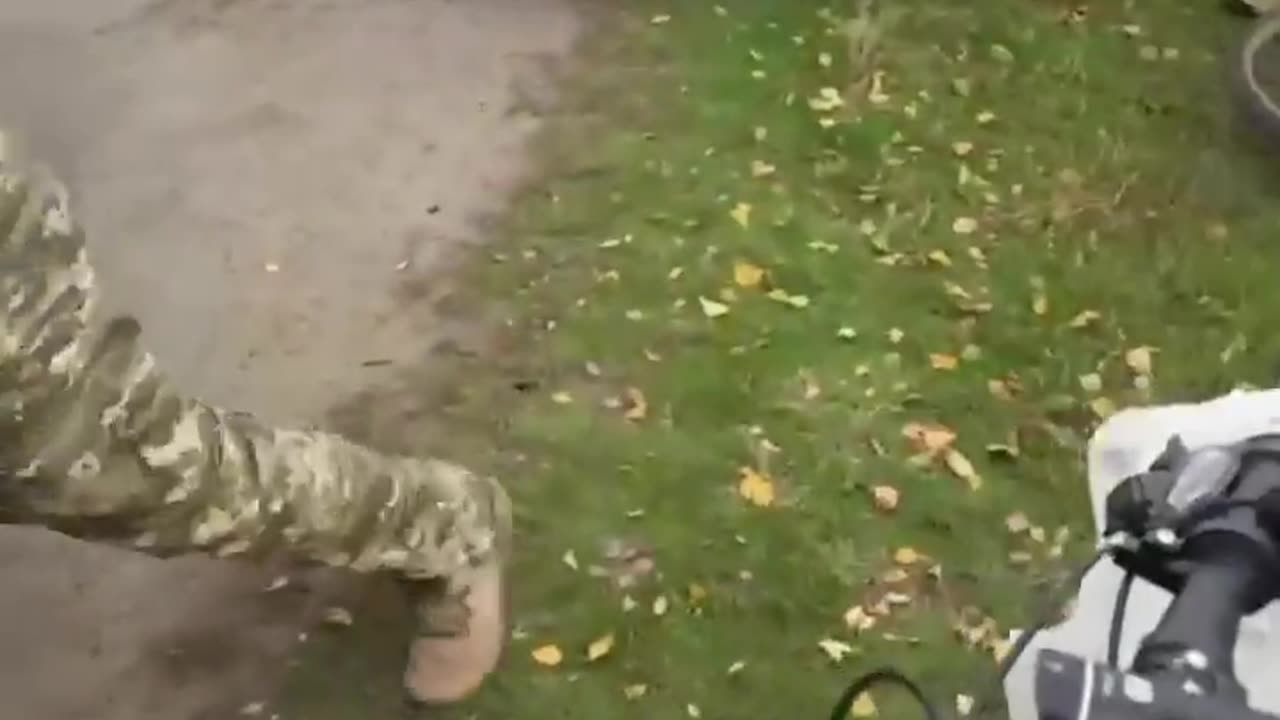 🚴♂️📹 Ukraine Russia War | Cyclist Captures His Own Busification in Kremenchuk | RCF