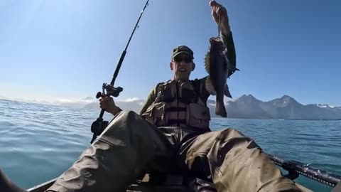 4 Days Alone in Alaska - Bushcraft Camping & Foraging Food_part5
