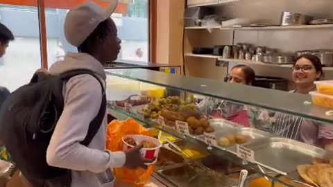 Dindunufins trolling Pajeets!😁