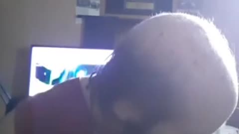 Cyraxx live on FB. "For the fake fans". 6/27/2025.
