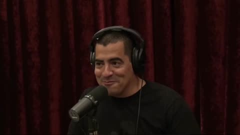 Drug Wars: Talk to Cartels? - Ed Calderon and Joe Rogan