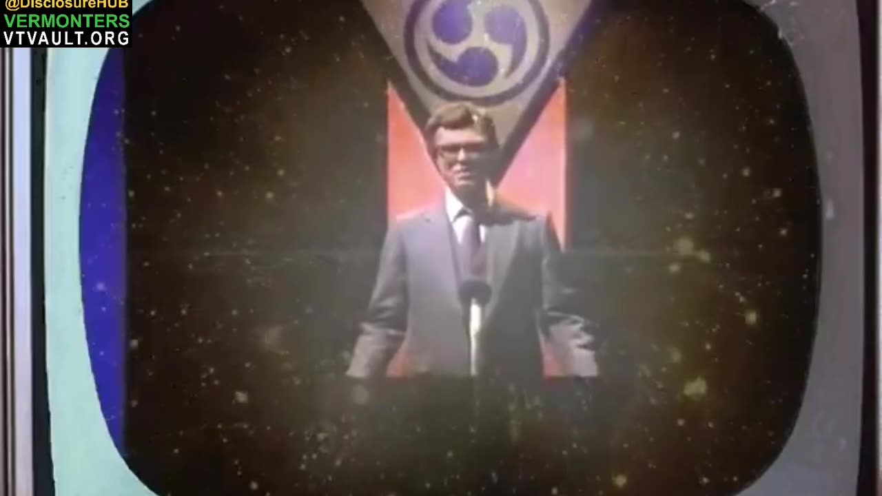 Old movie clip- New world order - Uv Lights - Controlling food supply