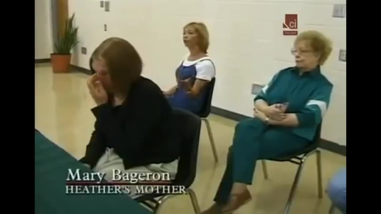 900 KOBIET - WIĘZIENIE dokument pl