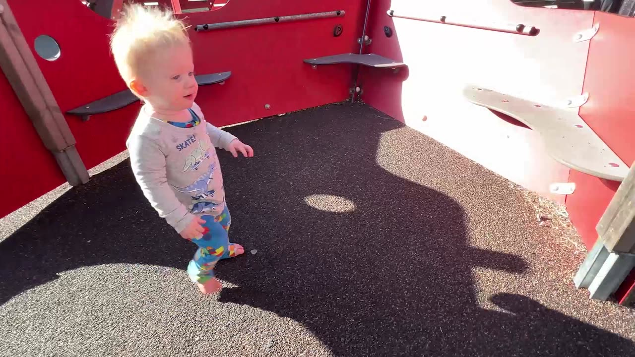 Toddler’s Playground Adventure at Circle on Cavill, Surfers Paradise ||