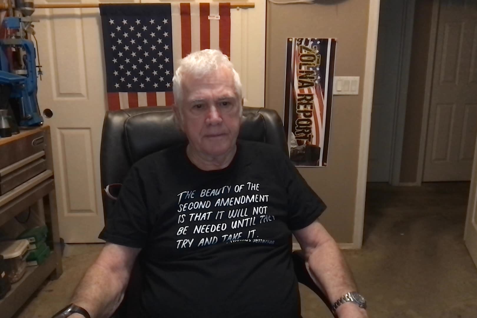 Hero Cop Saves 5 Caught In Rip Current, And Unfortunately Dies Himself!