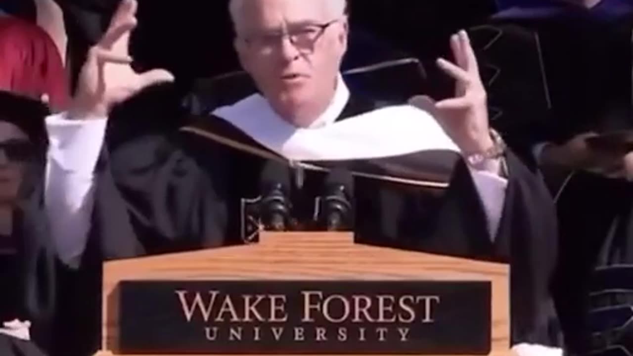 🇺🇸⚠️ CBS Reporter Scott Pelley’s Chilling Warning to Graduates: Democracy Under Threat 🚨