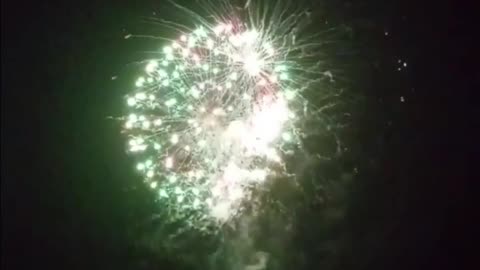 🔥🔥🔥Fireworks🔥🔥🔥 July 4th, 2024 Lake Quassapaug, CT 4 of 17