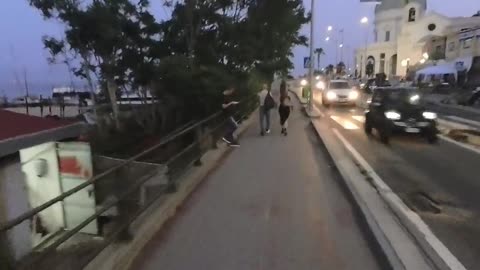 🚲🔔 To Ride in the "BikeLane" While My Bell Was Broken [OC] | FunFM