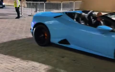 🤯💨 Dubai's Ferrari & Bugatti: Iconic Supercars! | LuxurySportsCars