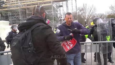 Jan 6 - Is it fake tear gas?