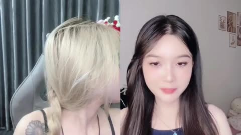 Live PK sing a song