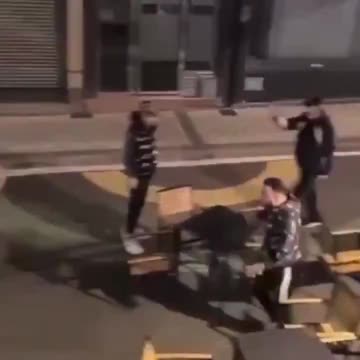 🚨🇪🇸BREAKING NEWS North African man brutally attacks defenceless woman