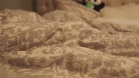 PEEK A BOO !!!! DONT WATCH IT ALONE